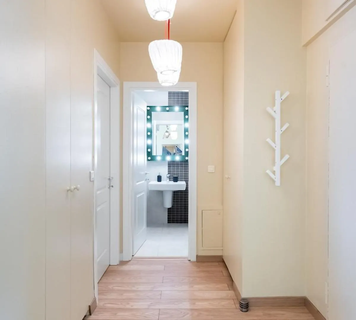 Apartment Vivando - Classic Ap D - New Building Bucharest