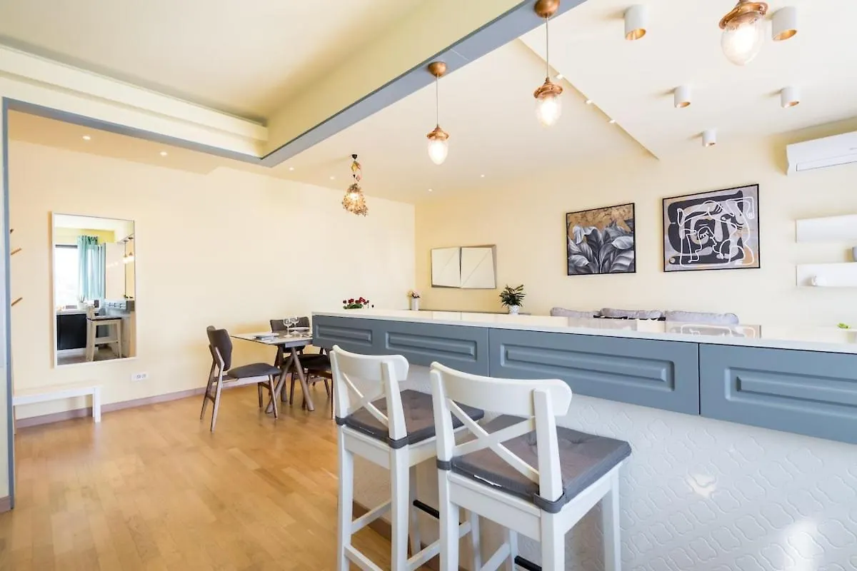 Apartment Vivando - Classic Ap D - New Building Bucharest