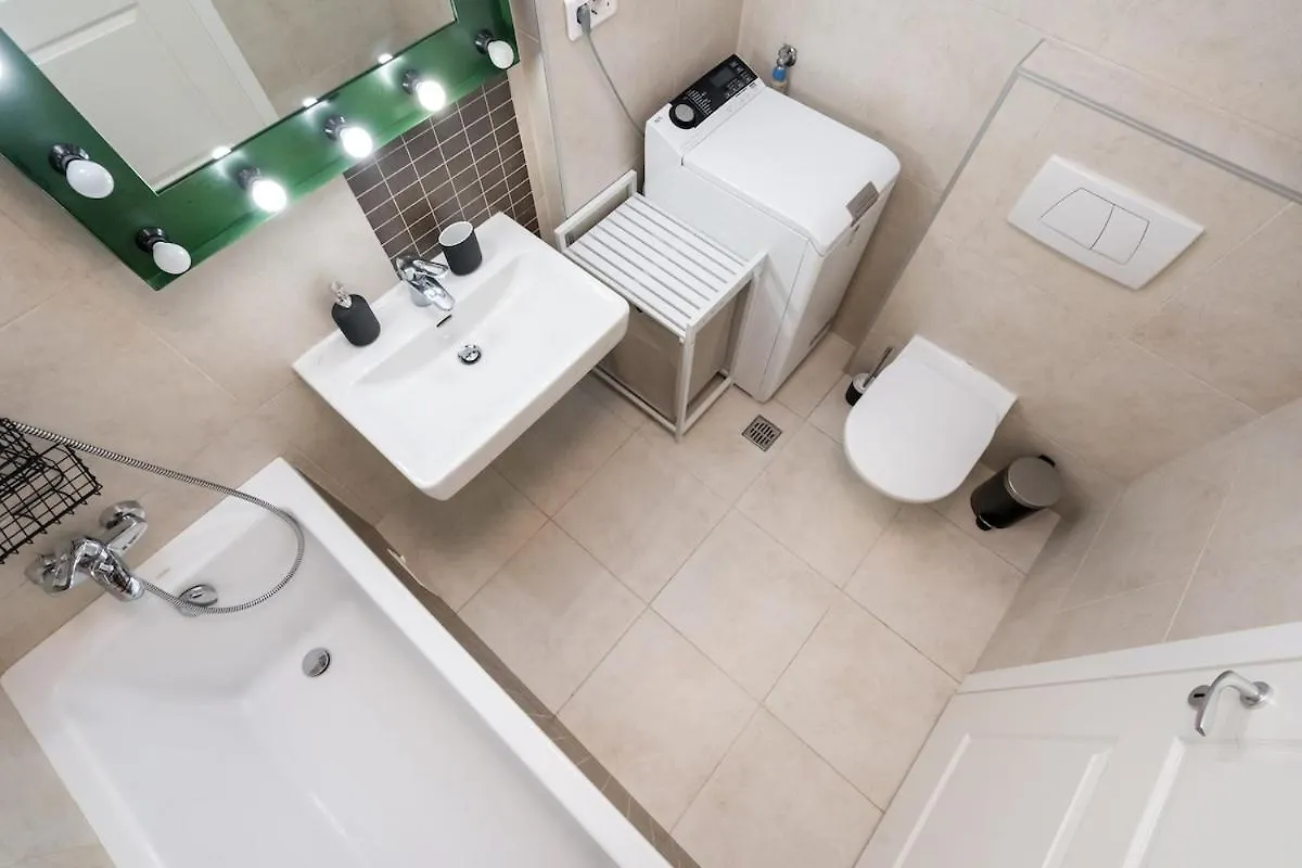 Apartment Vivando - Classic Ap D - New Building Bucharest